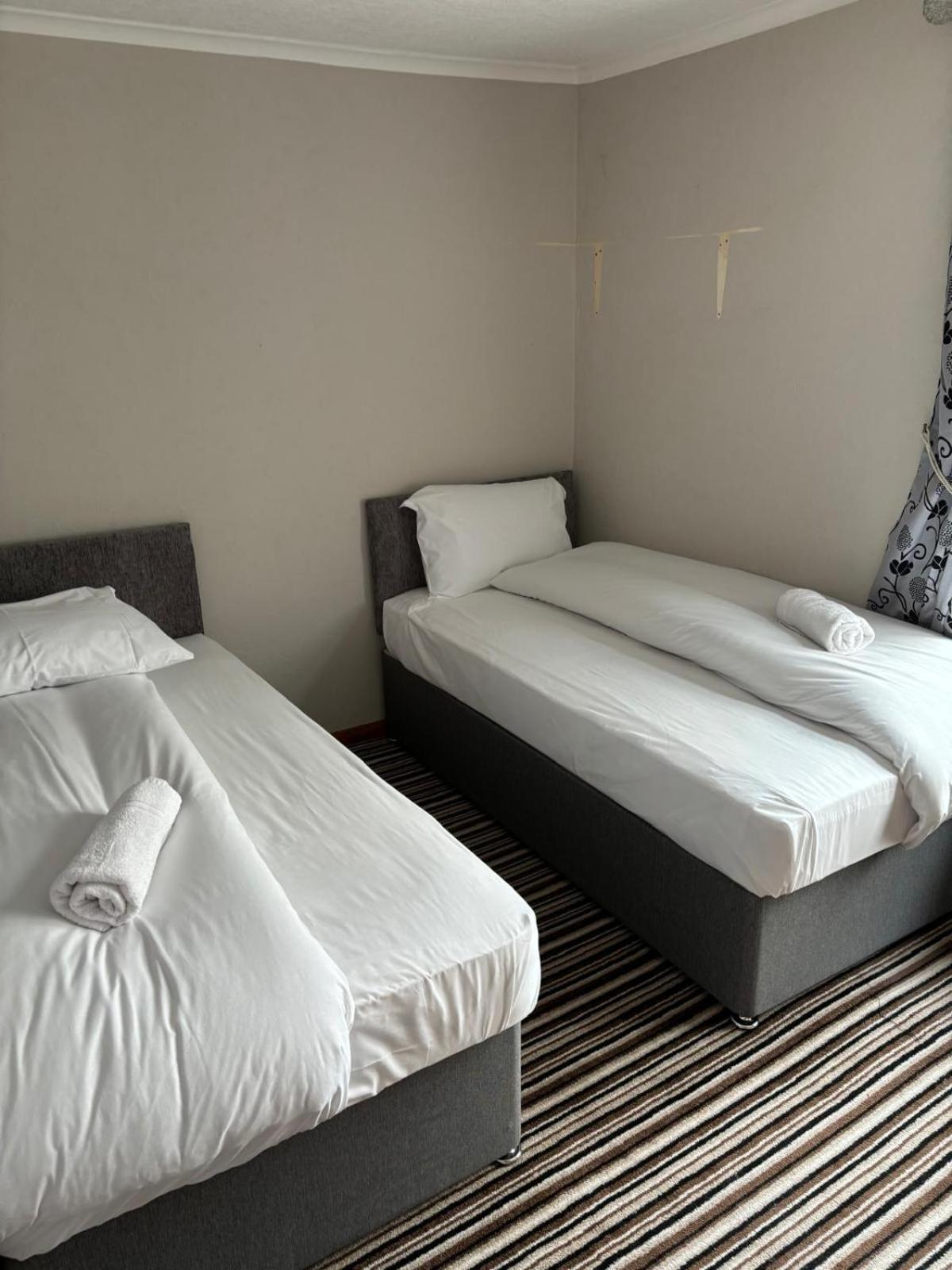 The Sandringham Court Hotel & Apartment Welcoming Large And Small Groups For 15 Years Blackpool Luaran gambar