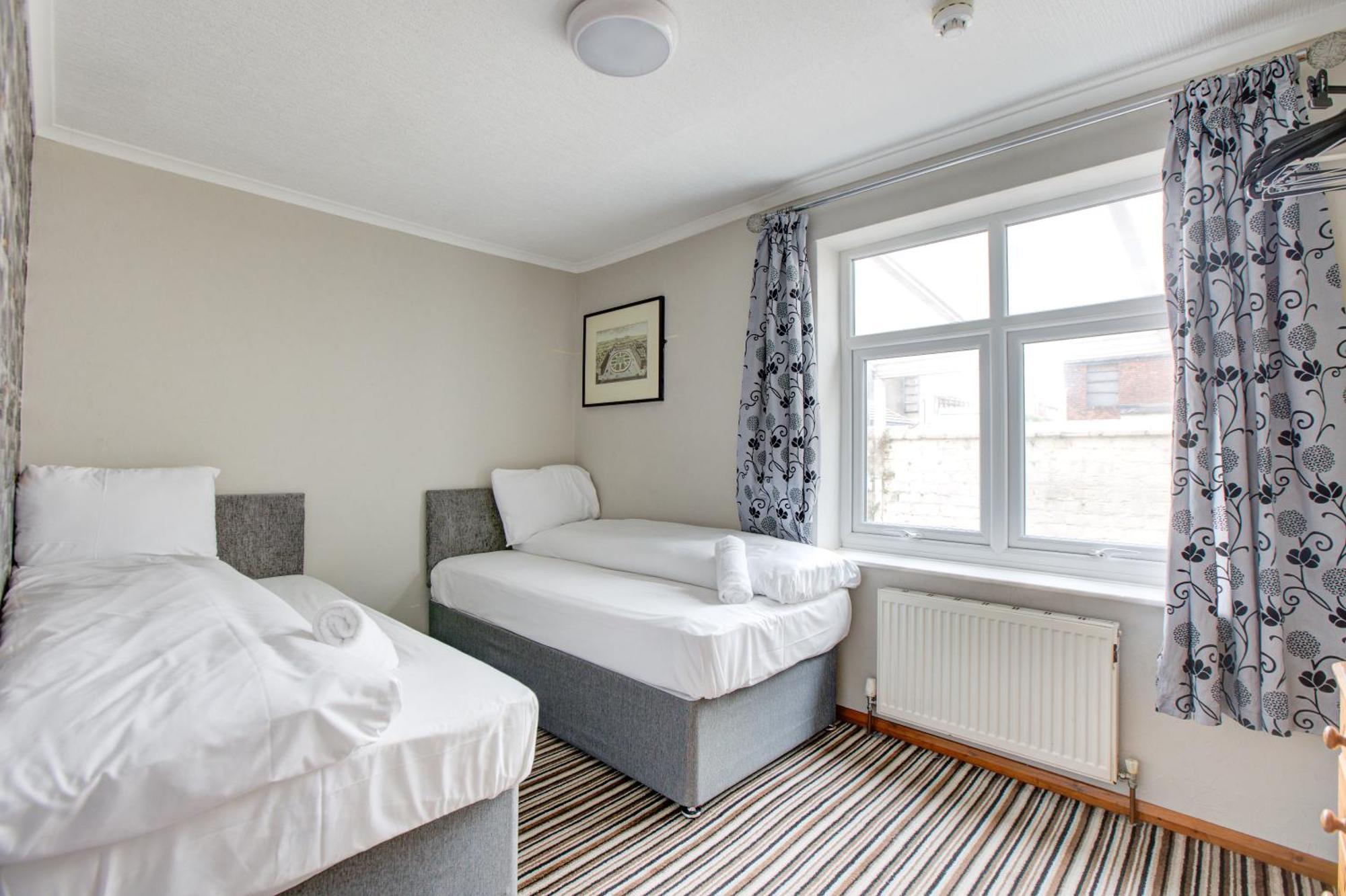 The Sandringham Court Hotel & Apartment Welcoming Large And Small Groups For 15 Years Blackpool Luaran gambar