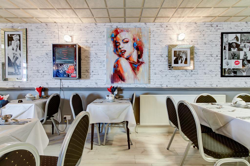 The Sandringham Court Hotel & Apartment Welcoming Large And Small Groups For 15 Years Blackpool Luaran gambar